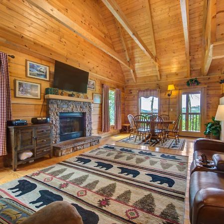 Bear Tracks, 2 Bedrooms, Hot Tub, Fireplace, Wifi, Jetted Tub, Sleeps 6 Gatlinburg Extérieur photo